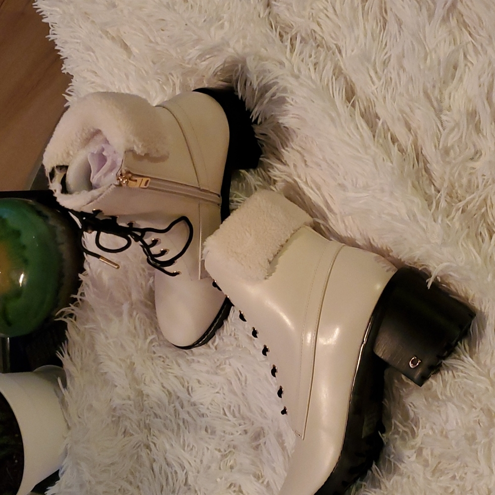 Coach boots